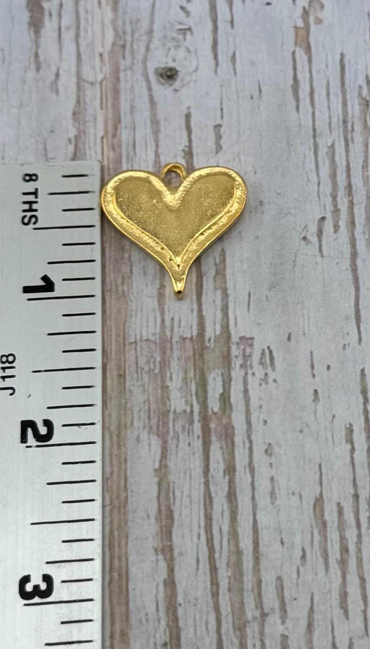 Boho Heart Charm, Satin 18K Gold Plated - ST187