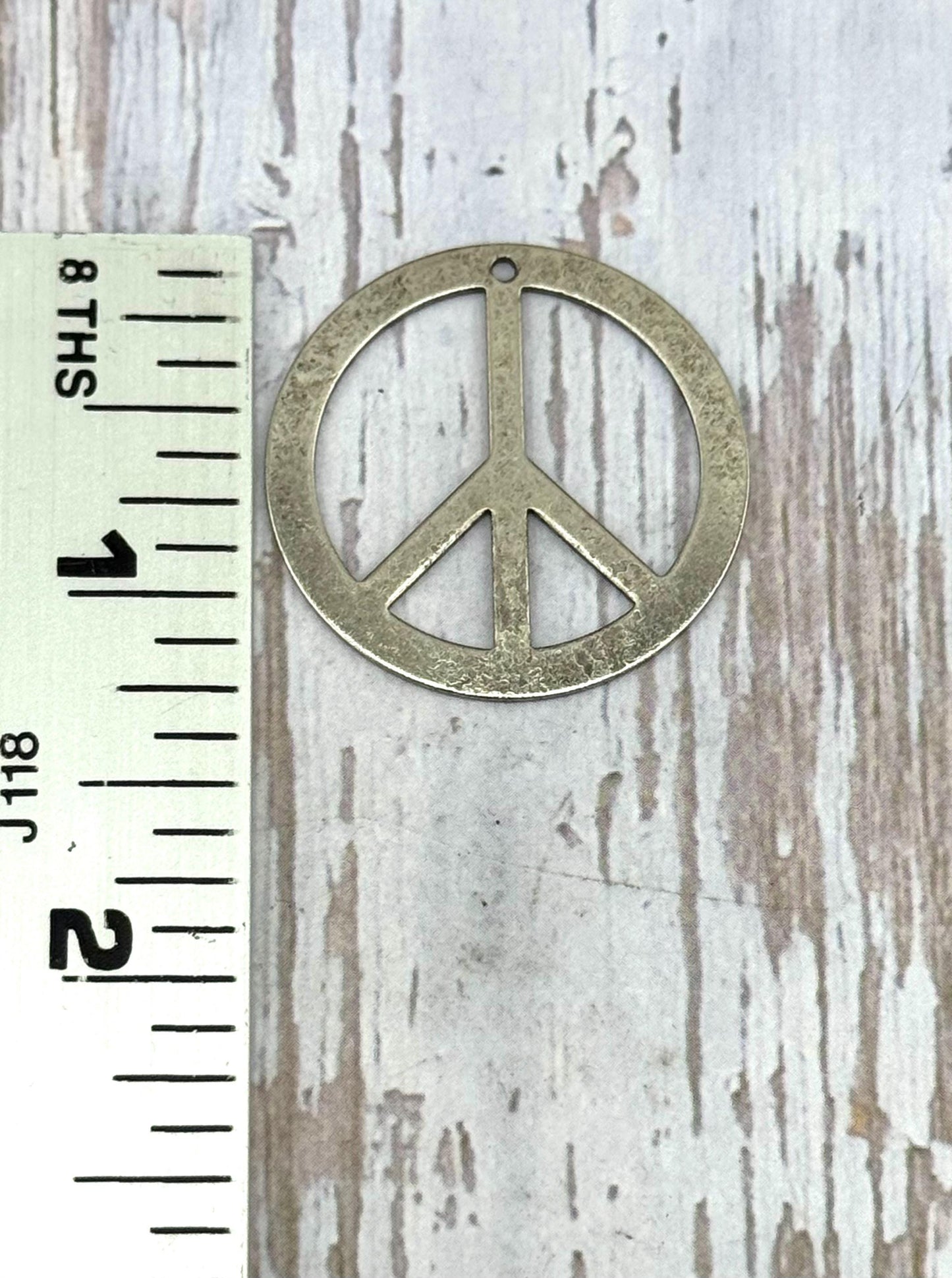 Pendentif Léger Grand Symbole de la Paix, Étain Vieilli - PT632
