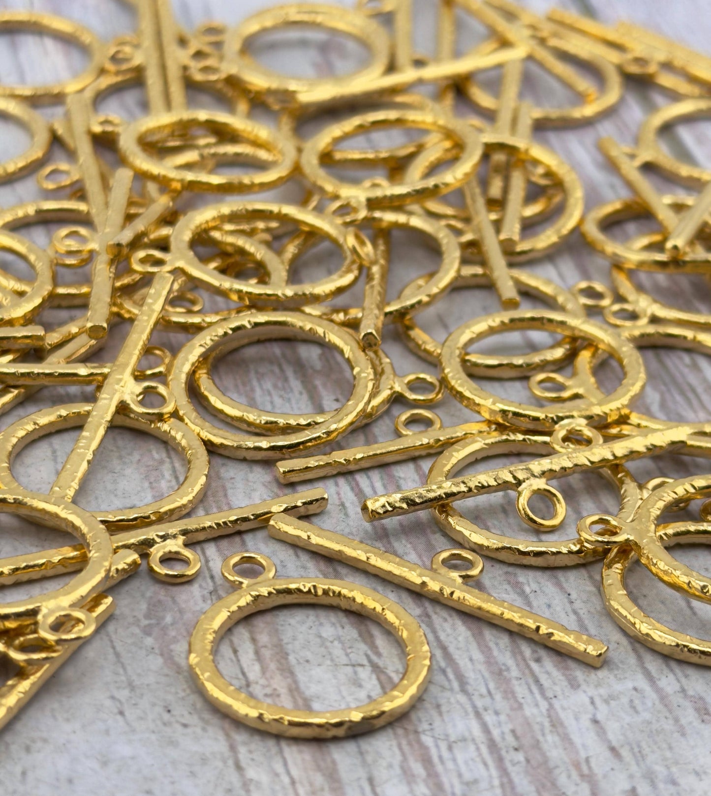 Large Textured Toggle Clasp, Satin 18k Gold Plated - ST711