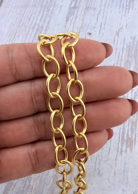 Cadena de Cable Ovalada Pesada, Chapada en Oro de 18k Satinado - S059-CH