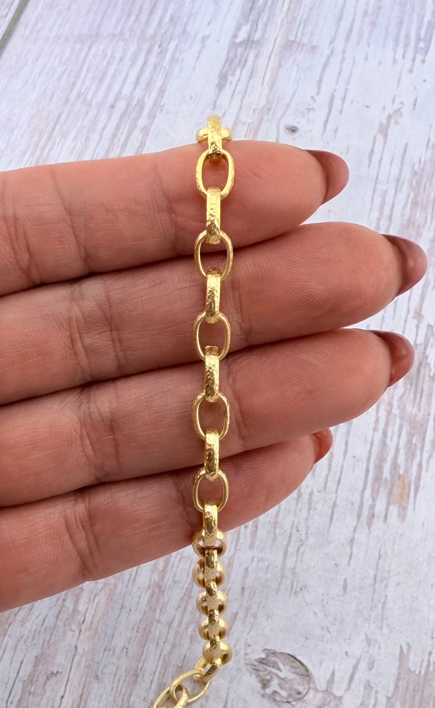 Oval Hammered Rolo (or Belcher) Chain, Satin 18k Gold Plated - S079-CH