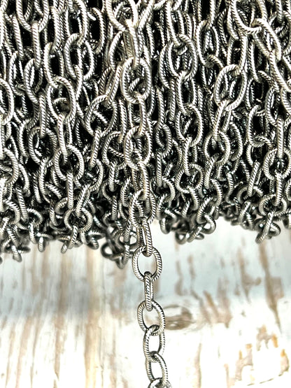 Large 9x6mm Textured Cable Chain, Antiqued Pewter Plated - P033-CH
