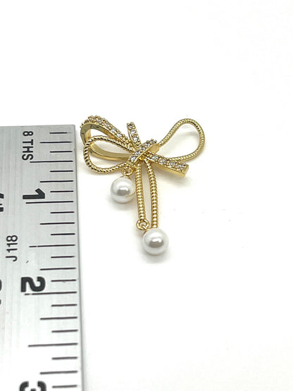 Large Bow Knot Micro Pave and Pearl Pendant, Shiny 18k Gold Plated - SY058