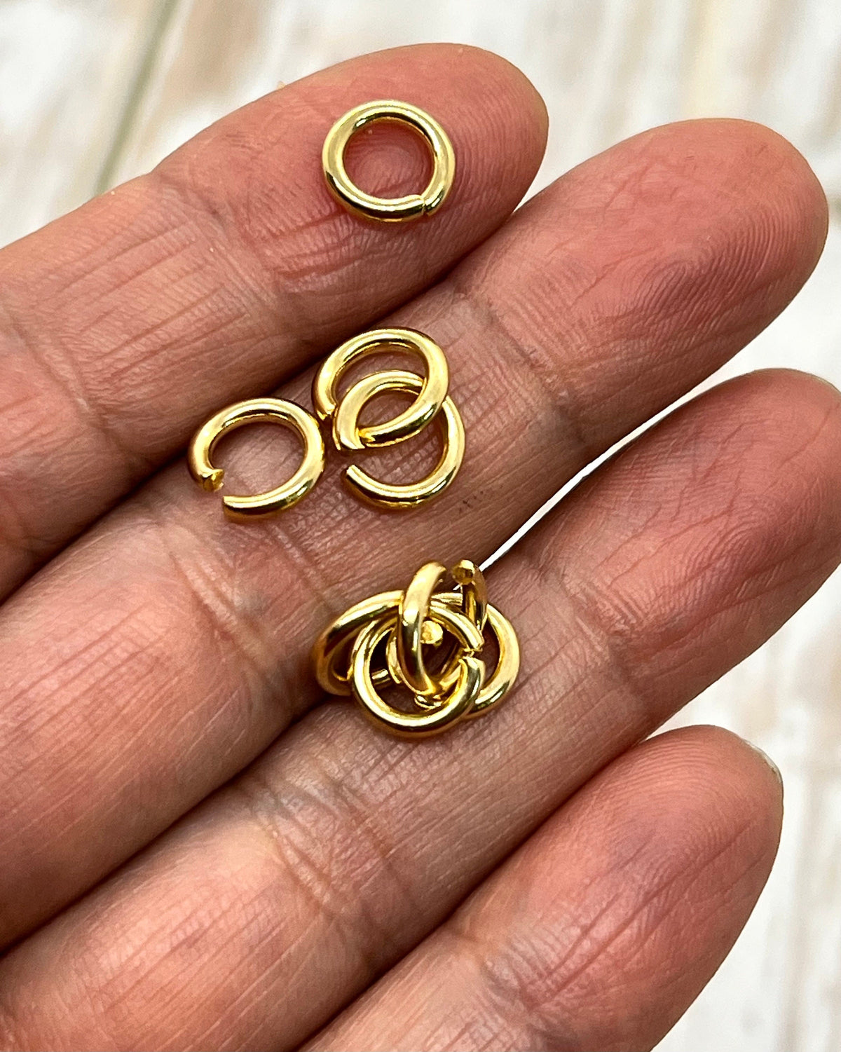 Bulk 8mm 15 Gauge Heavy-duty Jump Rings, Shiny 18k Gold Plated - G003-JR