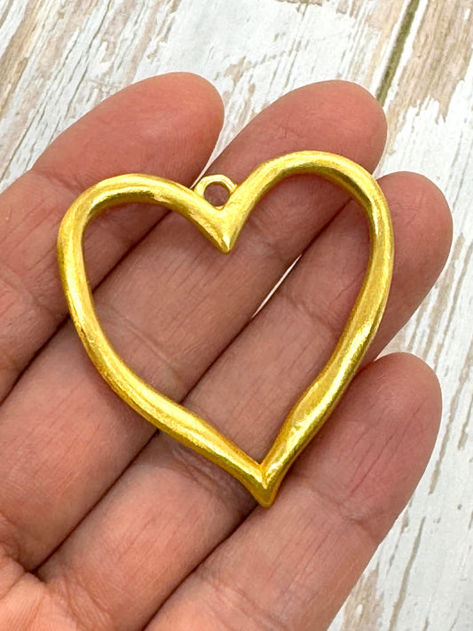 Large Open Heart Pendant, Satin 18k Gold Plated - ST232