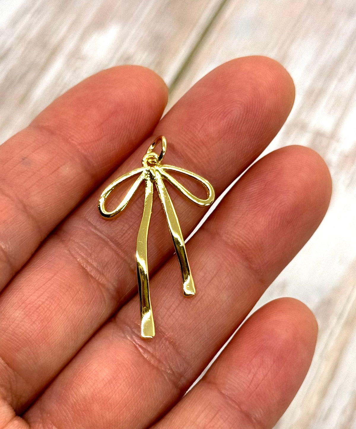 Drapey Bow Pendant, Shiny 18k Gold Plated - SY053