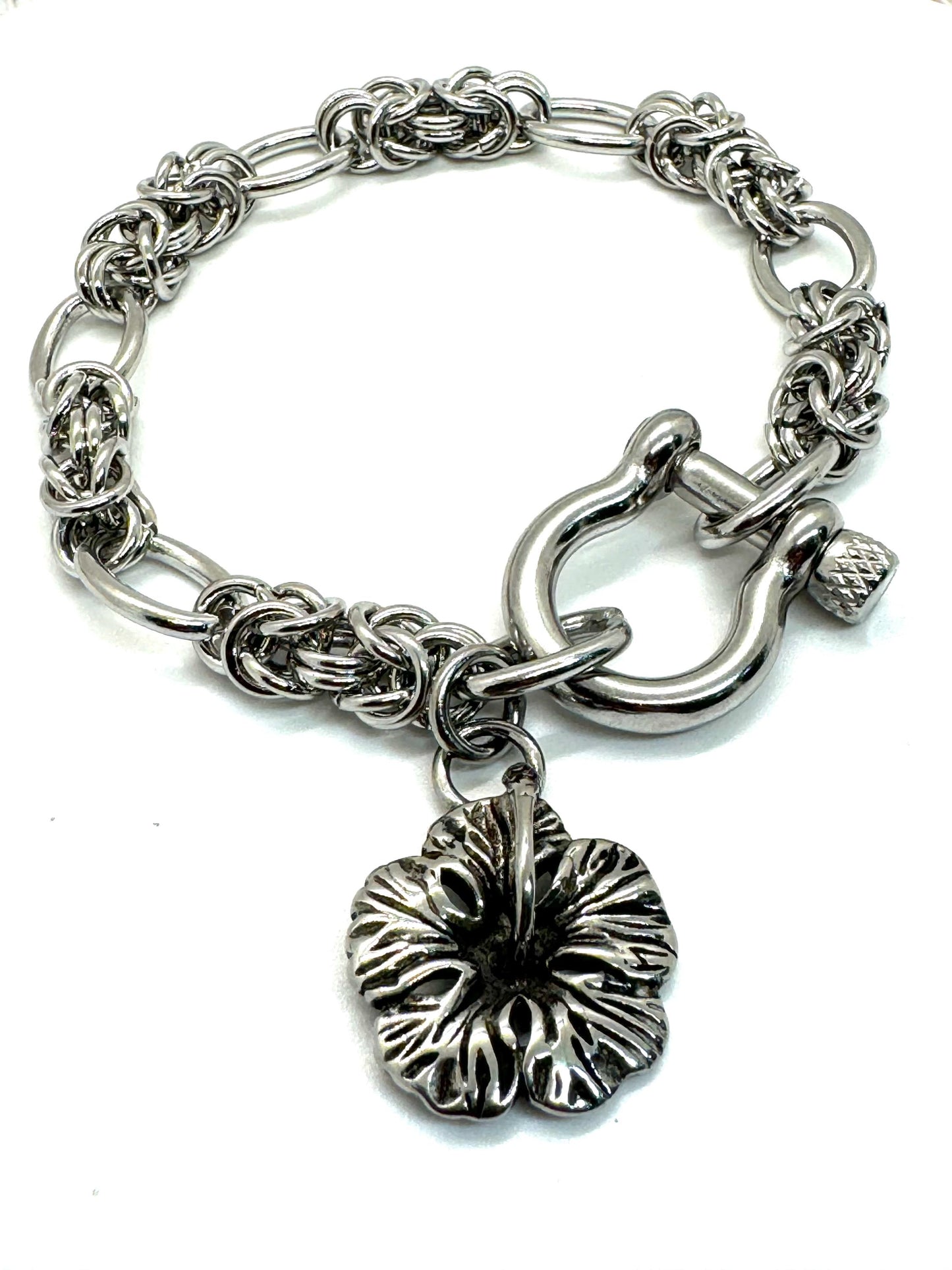 Antique Silver Flower Pendant, Stainless Steel - SS040