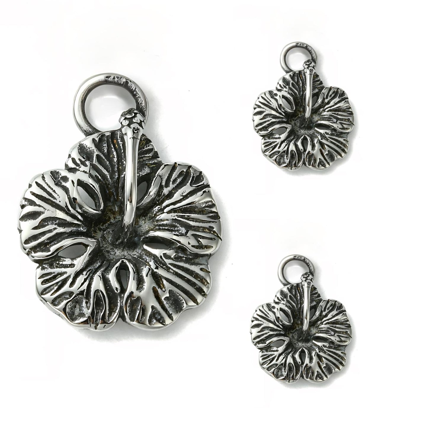 Antique Silver Flower Pendant, Stainless Steel - SS040