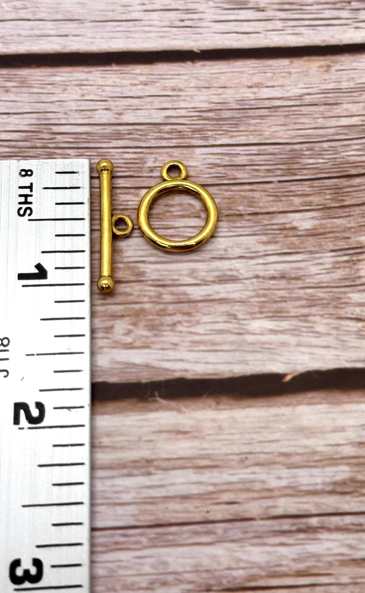 Round Toggle Clasp, Antiqued 18k Gold Plated - AG597