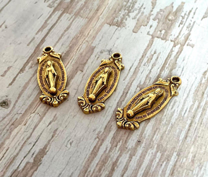 Mother Mary Medallion, Antiqued 18K Gold Plated - AG033
