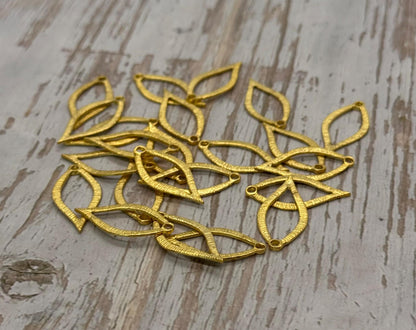 Aros lágrima acanalados (Set de 2), chapado en oro de 18K satinado - ST224
