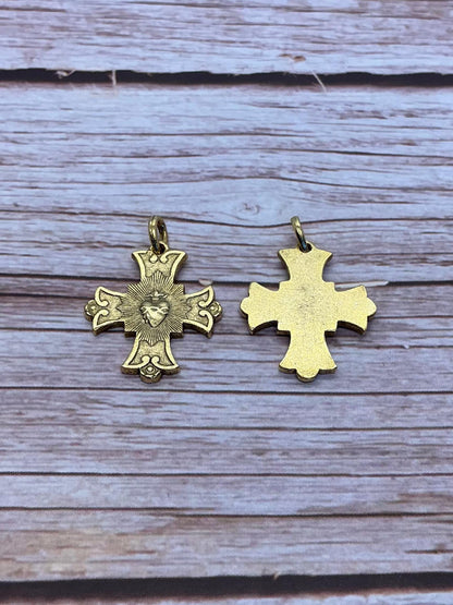 Sacred Heart Charm, Antiqued 18K Gold Plated - AG039