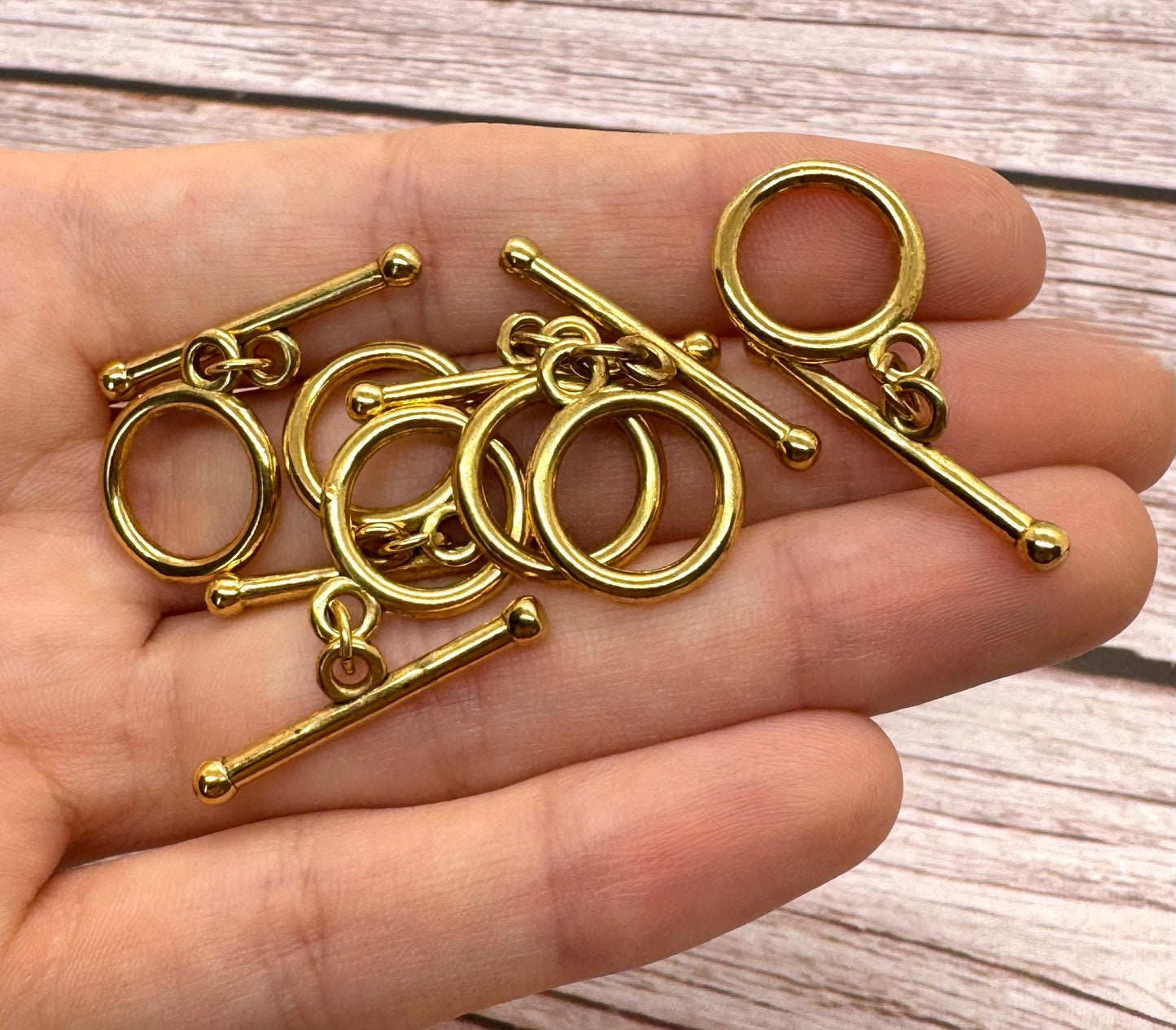 Round Toggle Clasp, Antiqued 18k Gold Plated - AG597
