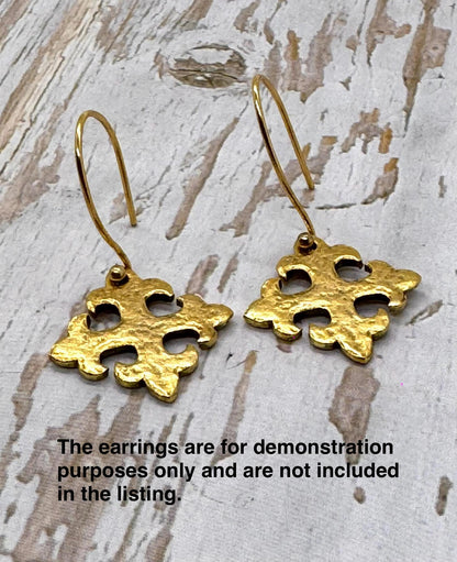 Cross Fleury Charm, Antiqued 18K Gold Plated - AG028