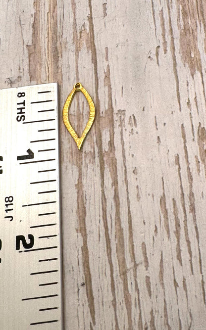 Aros lágrima acanalados (Set de 2), chapado en oro de 18K satinado - ST224