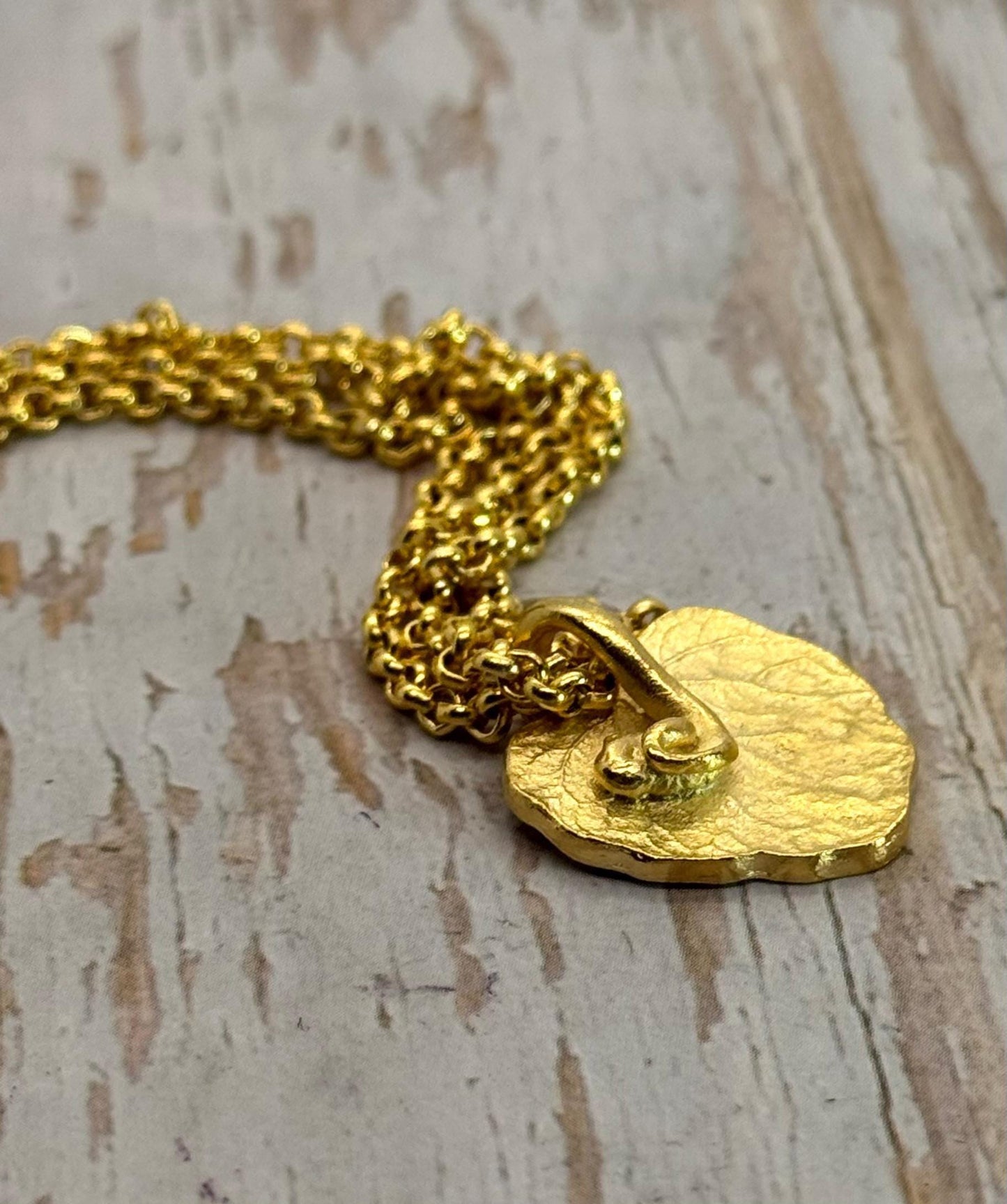 Lemon Balm Leaf Pendant, Satin 18k Gold Plated - ST189