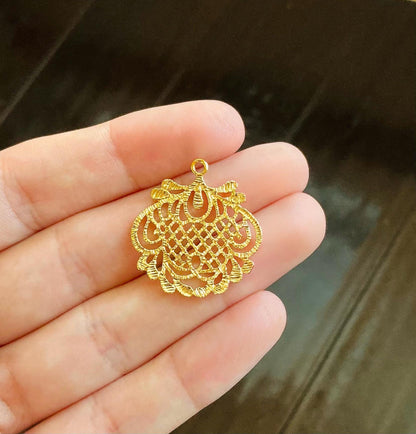 Round Filigree Chandelier Pendant, Satin 18k Gold Plated - ST601