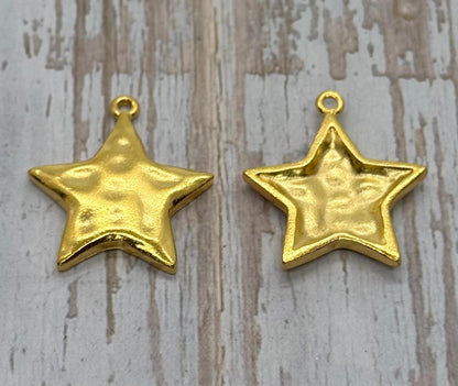 Chunky Hammered Star Charm, Satin 18K Gold Plated - ST188
