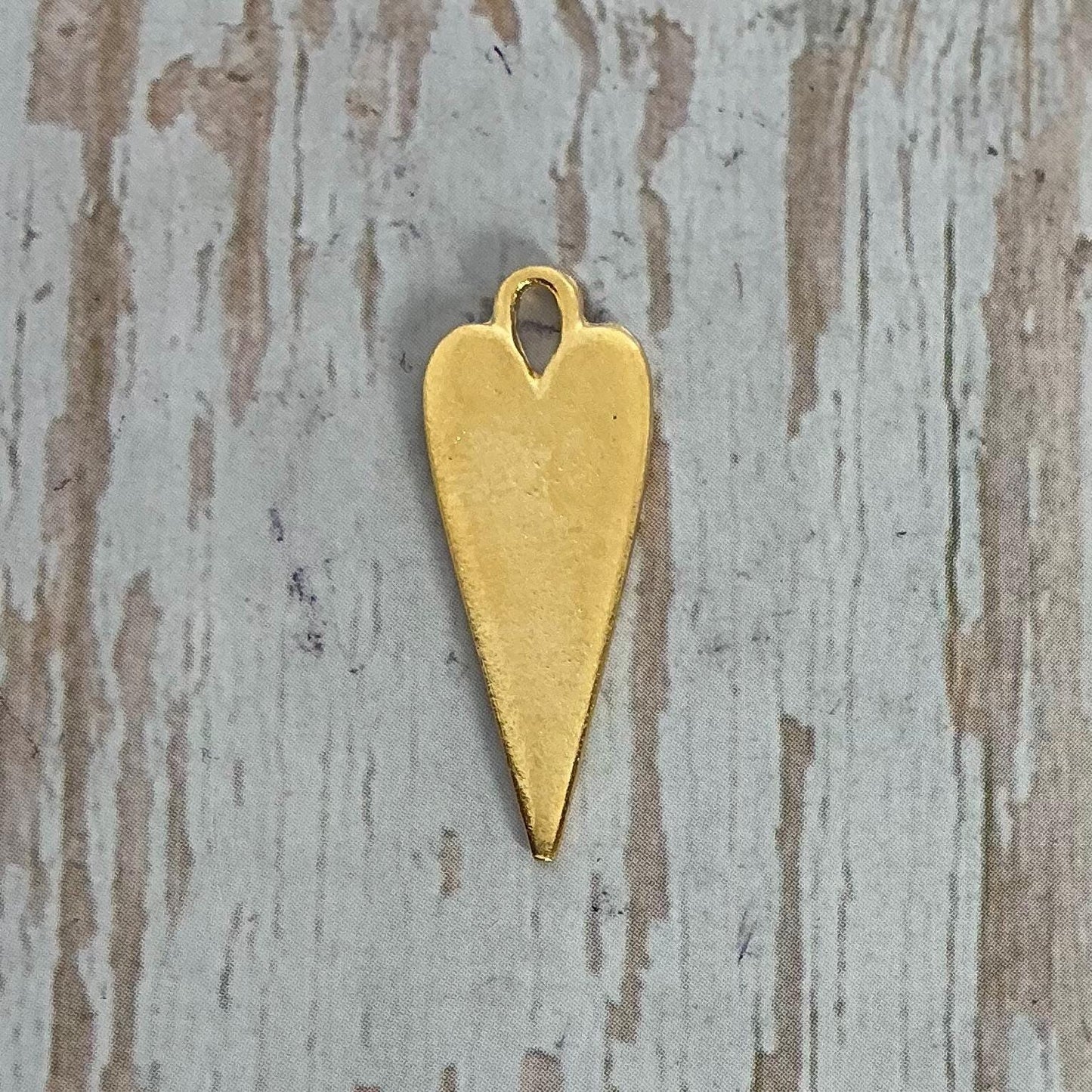 Elongated Stamping Heart Charm, Satin 18K Gold Plated - ST214