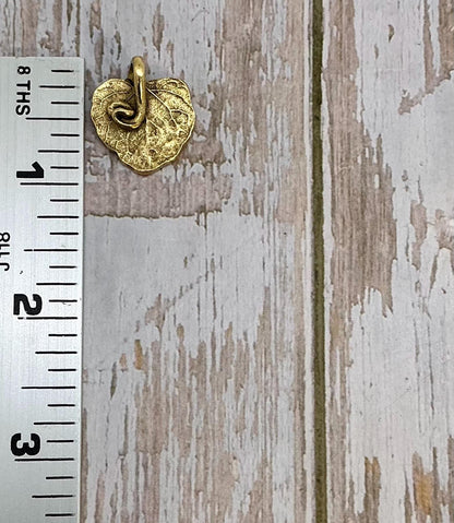 Pendentif Feuille de Mélisse, Plaqué Or 18 Carats Vieilli - AG009