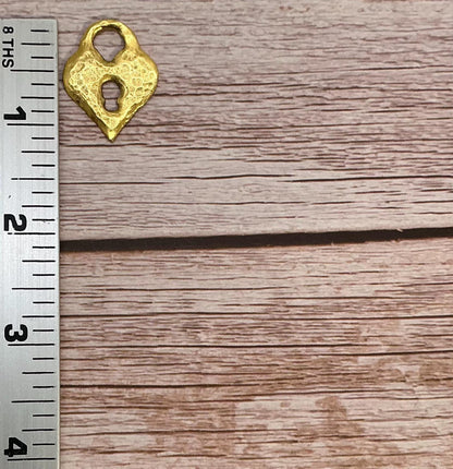Hammered Heart Padlock Charm, Antiqued 18K Gold Plated - AG147