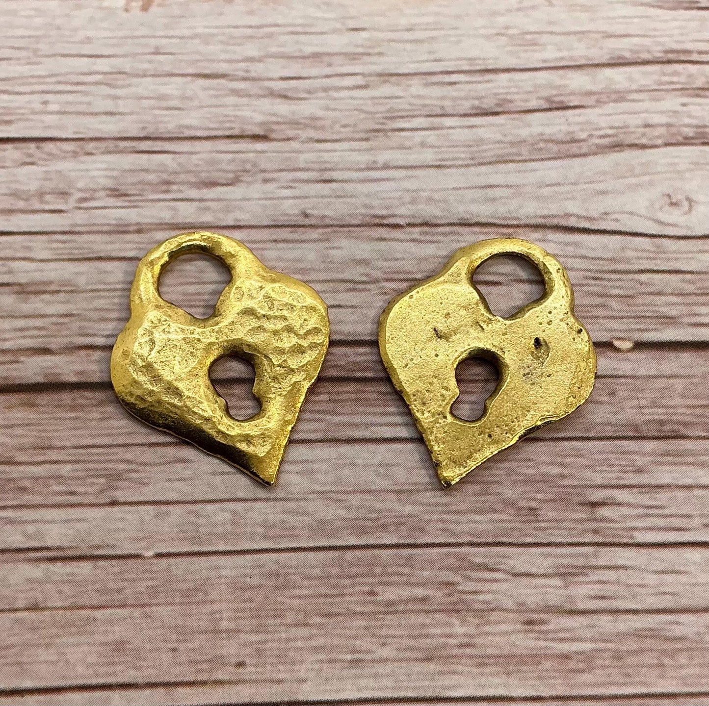 Hammered Heart Padlock Charm, Antiqued 18K Gold Plated - AG147