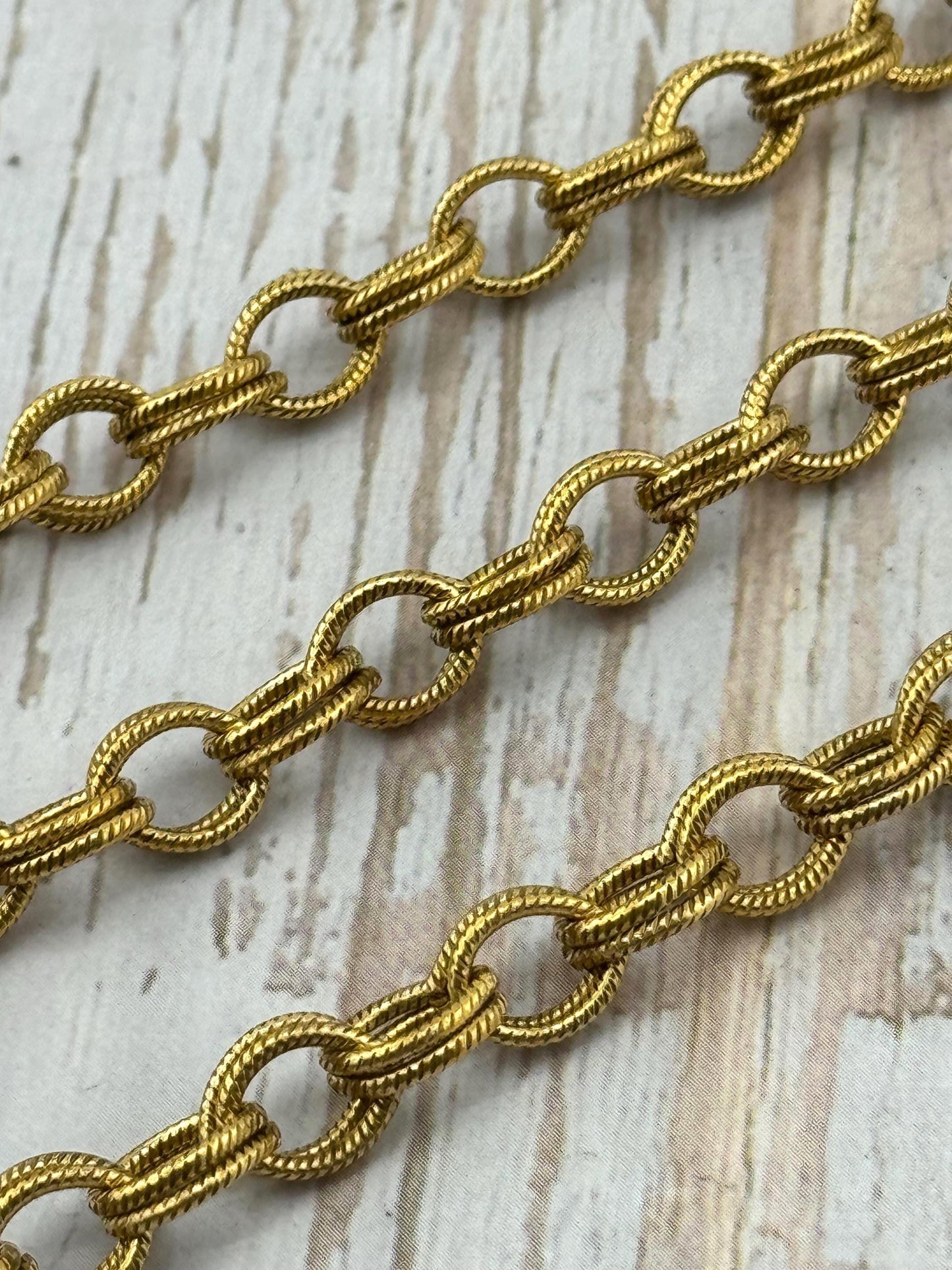 Chaîne texturée double torsade, plaquée or 18 carats vieilli - G120-CH