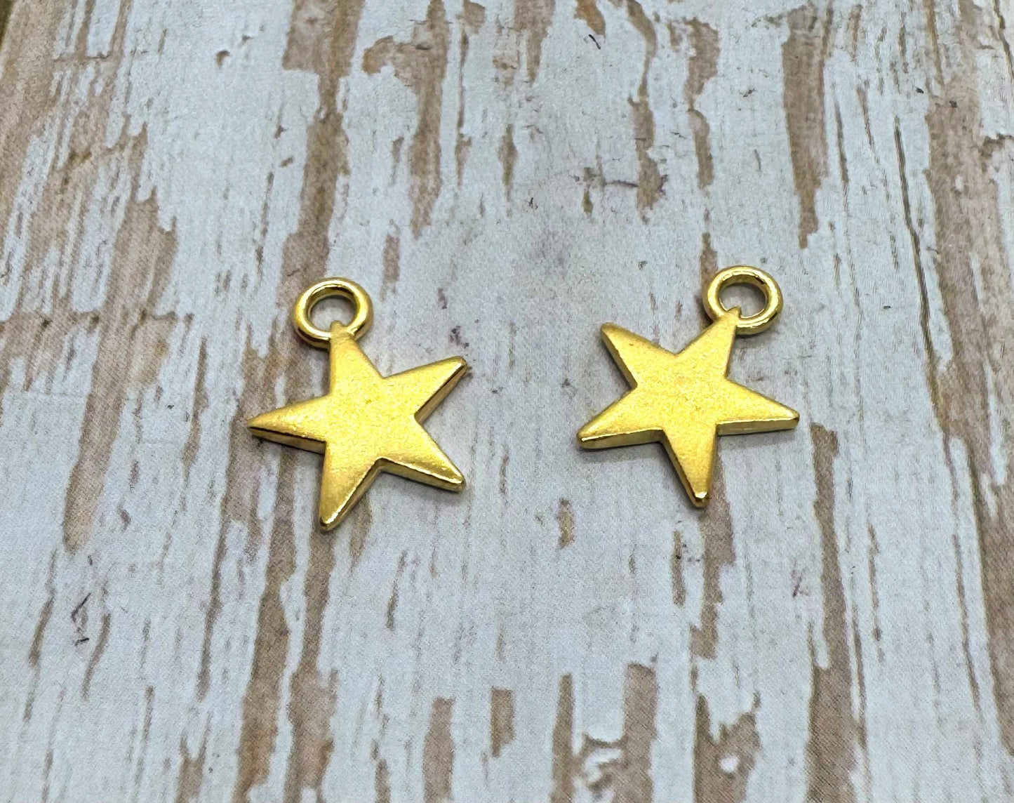 Star Charms (Set of 2), Satin 18k Gold Plated - ST210
