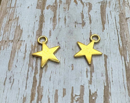 Star Charms (Set of 2), Satin 18k Gold Plated - ST210