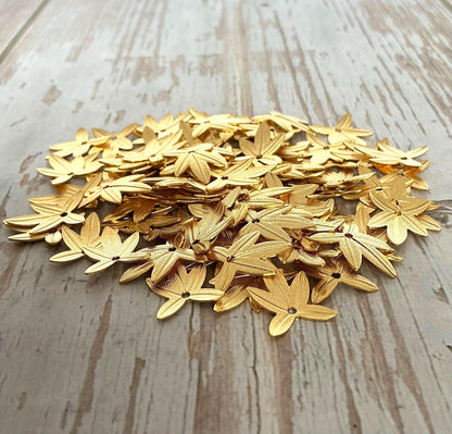 Small Five Point Leaf Charms (Set of 2), Satin 18k Gold Plated - ST602