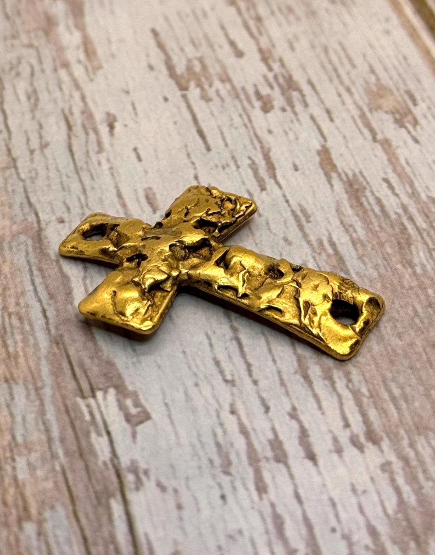 Large Cross Connector, Antiqued 18k Gold Plated - AG153