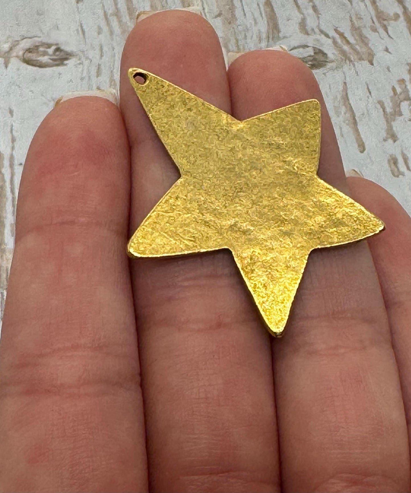 Large Smooth Star Pendant, Antiqued 18k Gold Plated - AG154