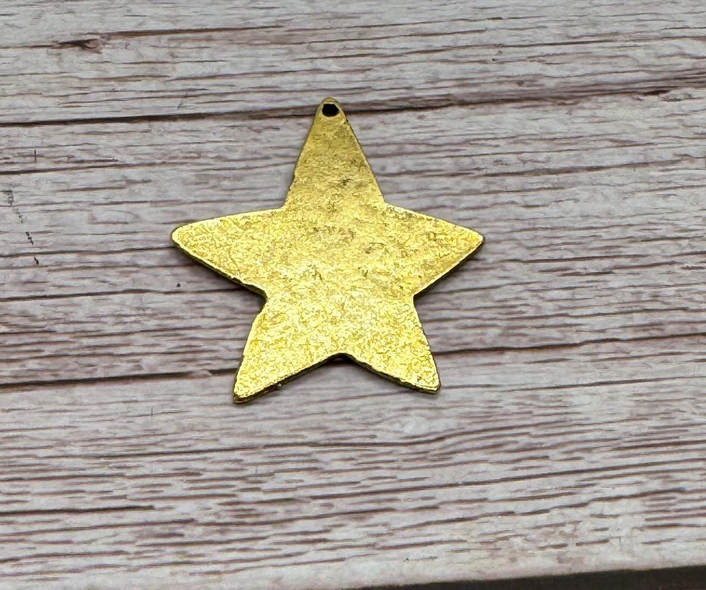 Large Smooth Star Pendant, Antiqued 18k Gold Plated - AG154