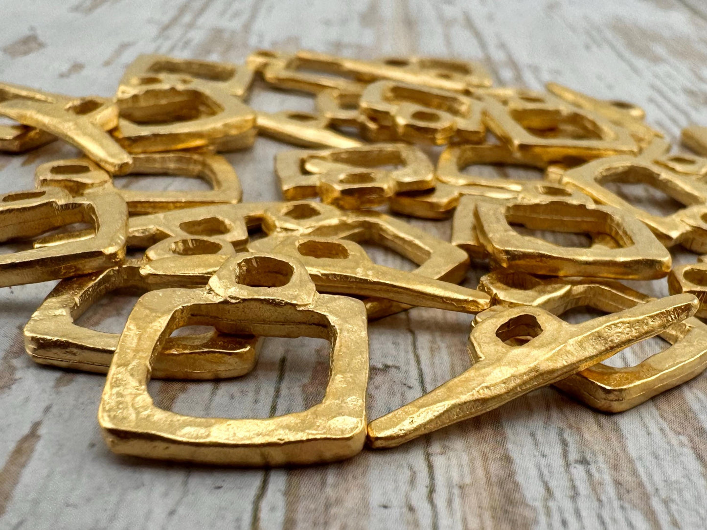 Small Square Toggle Clasp, Satin 18k Gold Plated - ST314