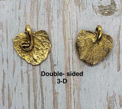 Pendentif Feuille de Mélisse, Plaqué Or 18 Carats Vieilli - AG009