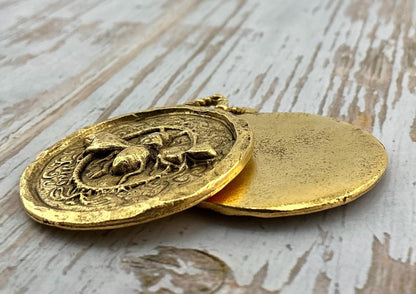 Hammered Round Bee Pendant, Antiqued 18k Gold Plated - AG089