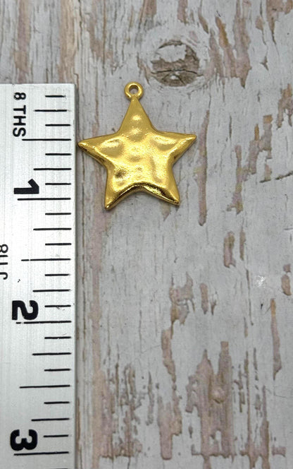 Chunky Hammered Star Charm, Satin 18K Gold Plated - ST188