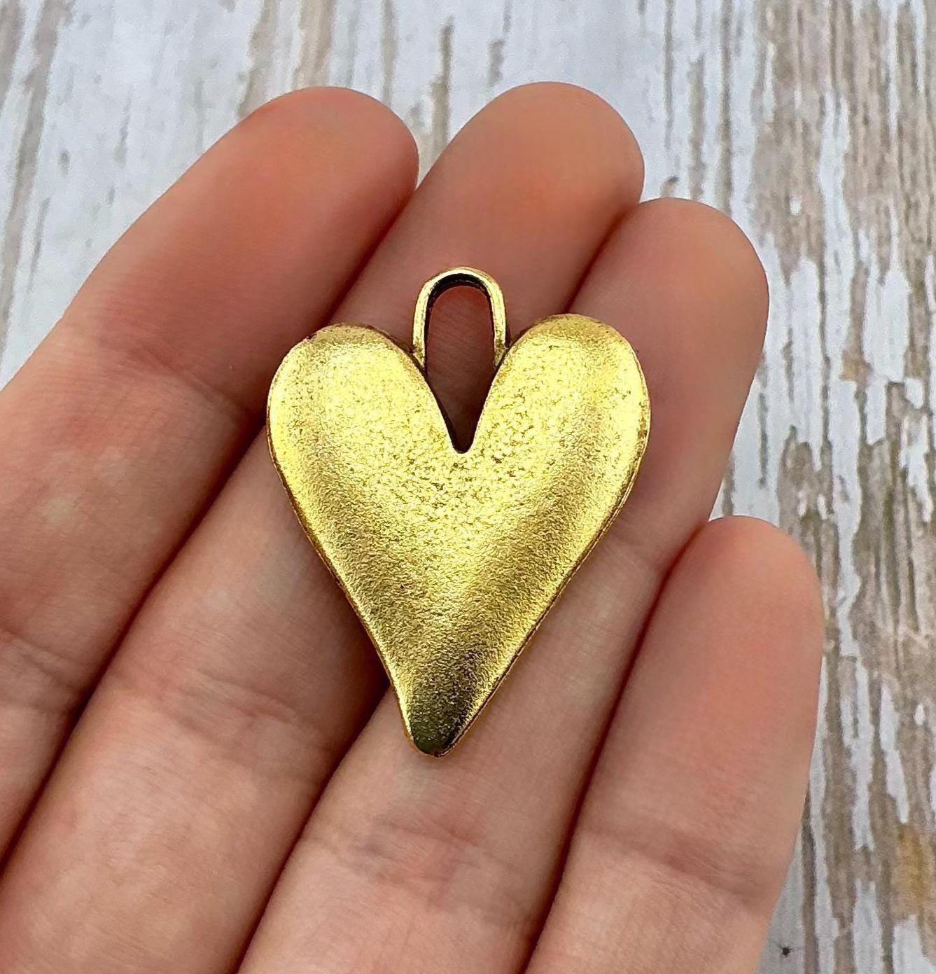 Boho Heart Charm, Antiqued 18K Gold Plated - AG101