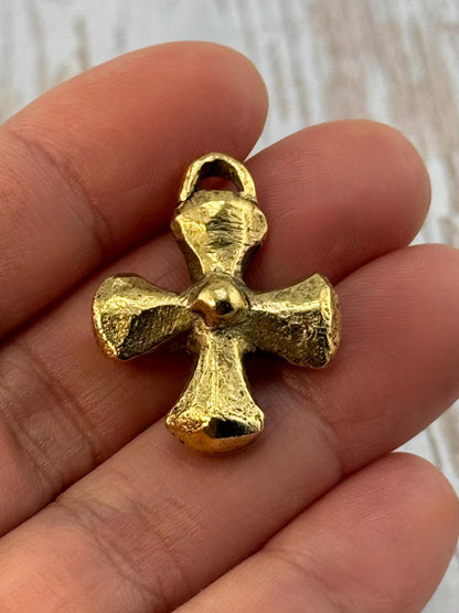 Pendentif croix épais, plaqué or 18 carats vieilli - AG120