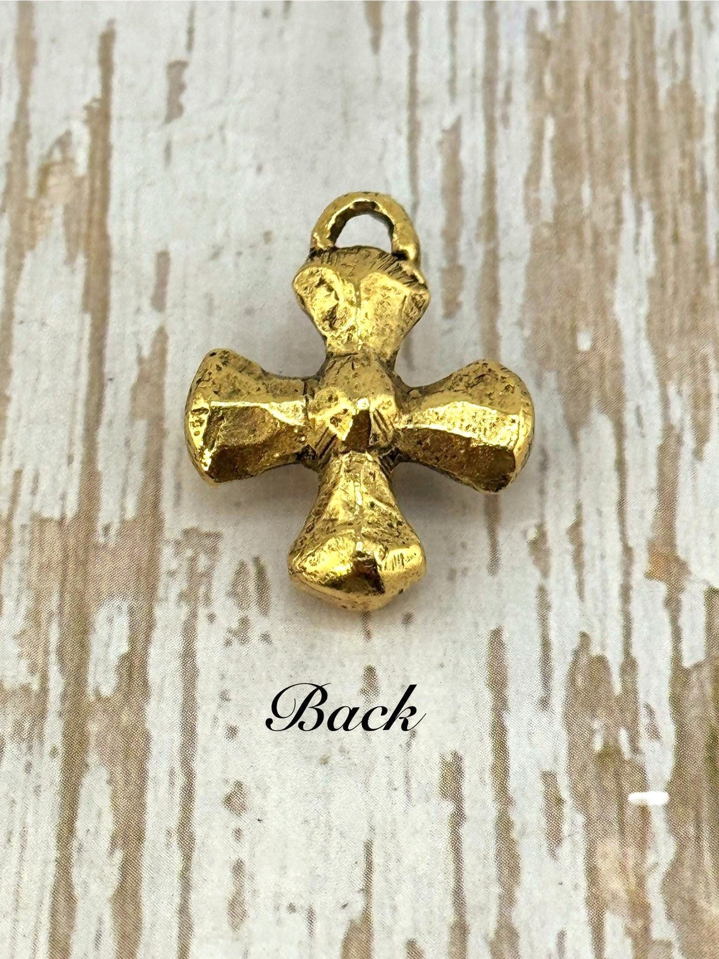 Pendentif croix épais, plaqué or 18 carats vieilli - AG120