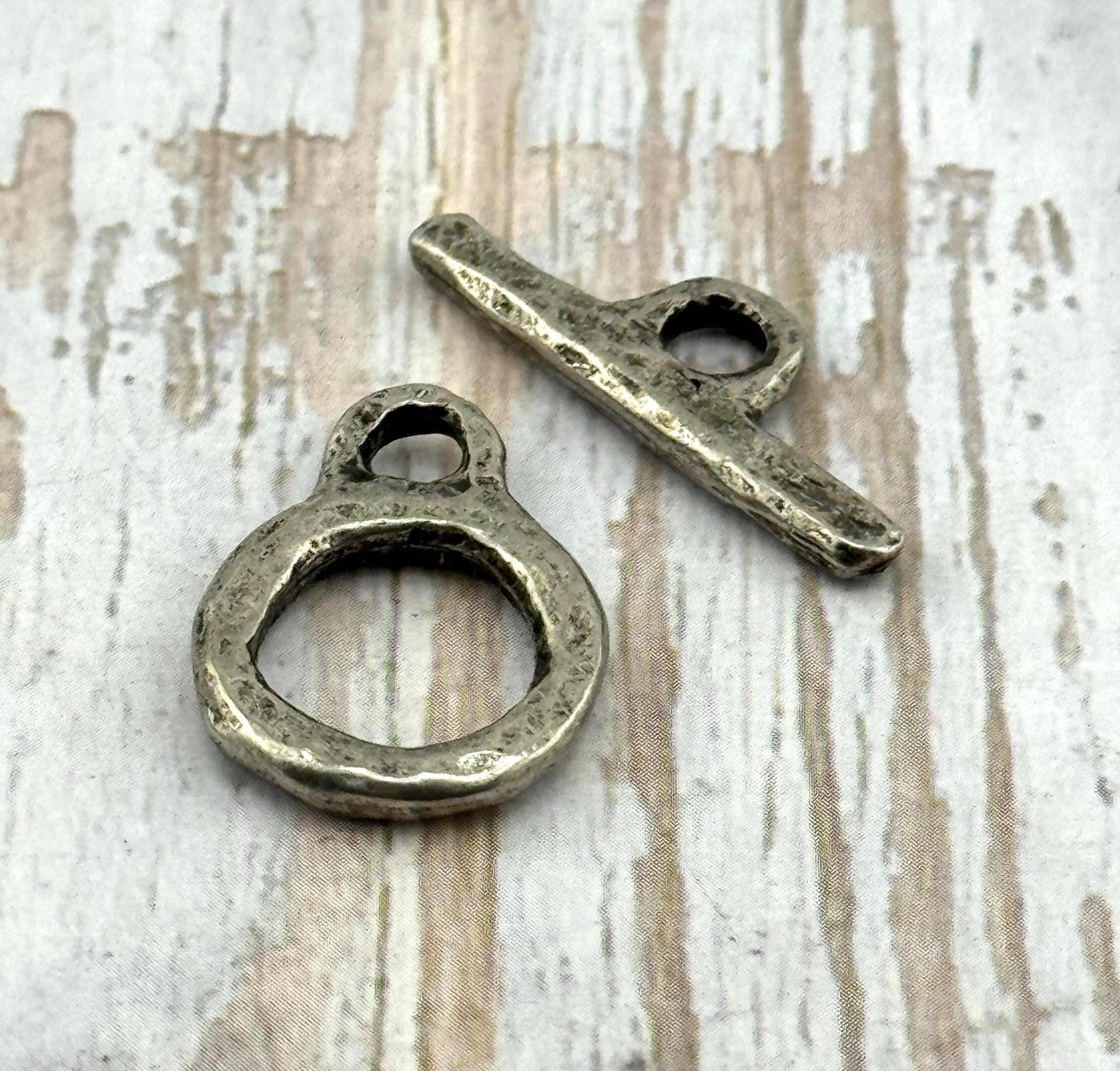 Hammered Round Toggle Clasp, Antiqued Pewter - PT496
