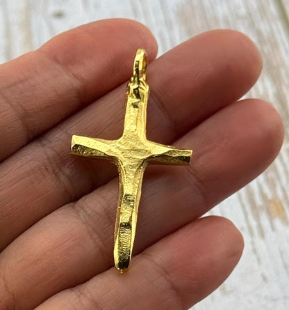 Rustic Cross Charm, Satin 18k Gold Plated - ST301