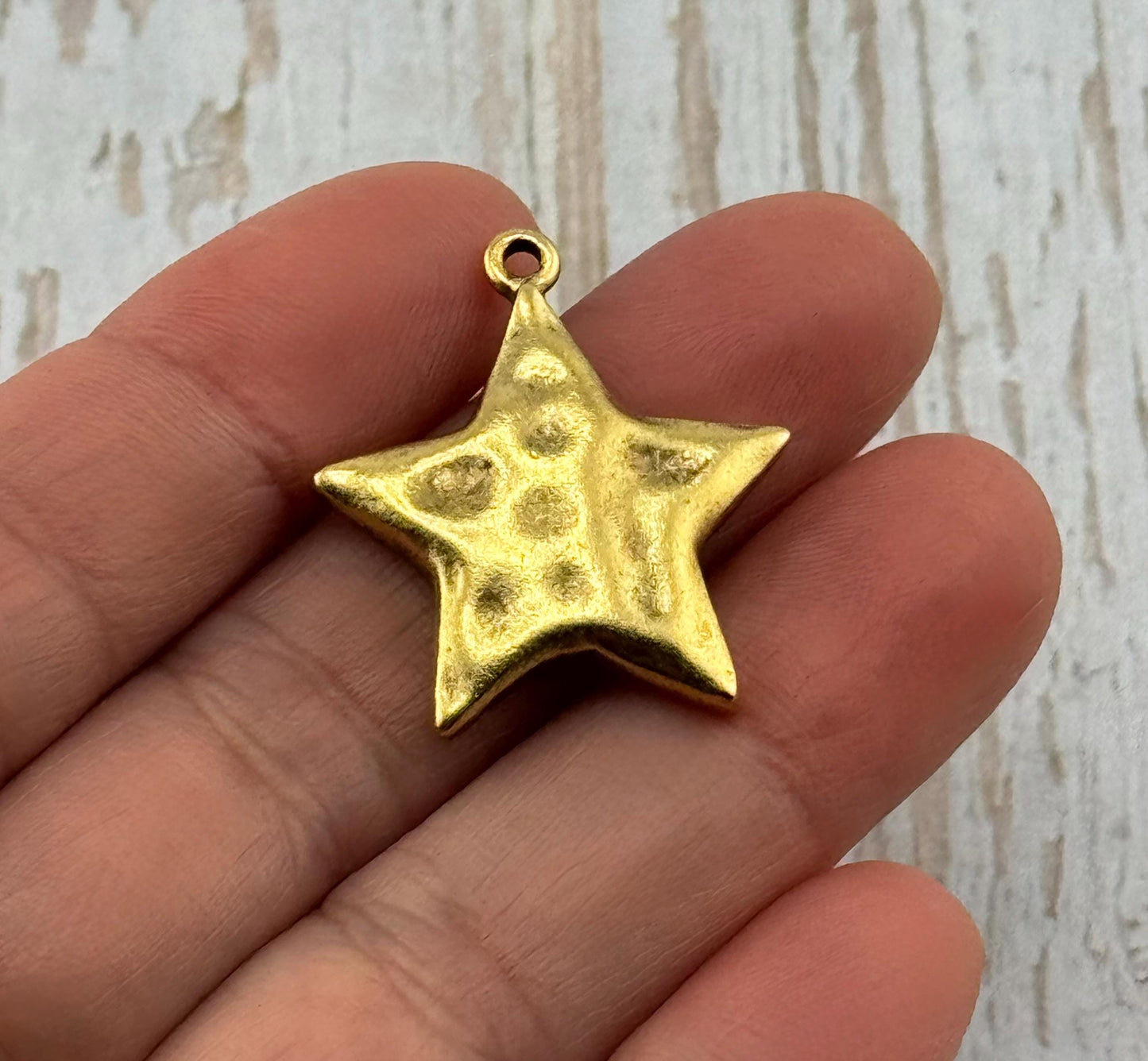 Small Hammered Star Charm ,Antiqued 18K Gold Plated - AG008