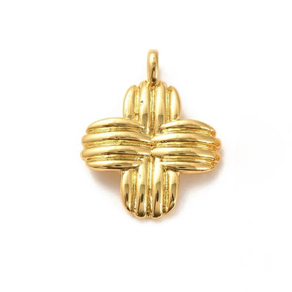 Hatched Cross Pendant, Shiny 18k Gold Plated - SY044