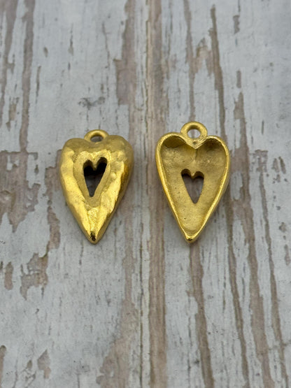 Hammered Heart Charm, Satin 18k Gold Plated - ST563