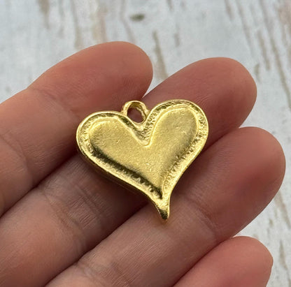 Boho Heart Charm, Satin 18K Gold Plated - ST187