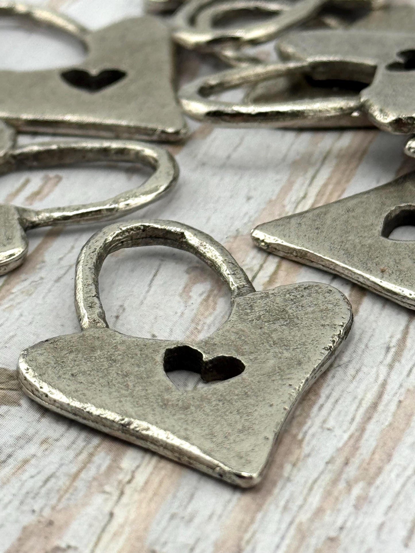 Padlock Heart Pendant, Antiqued Pewter - PT452