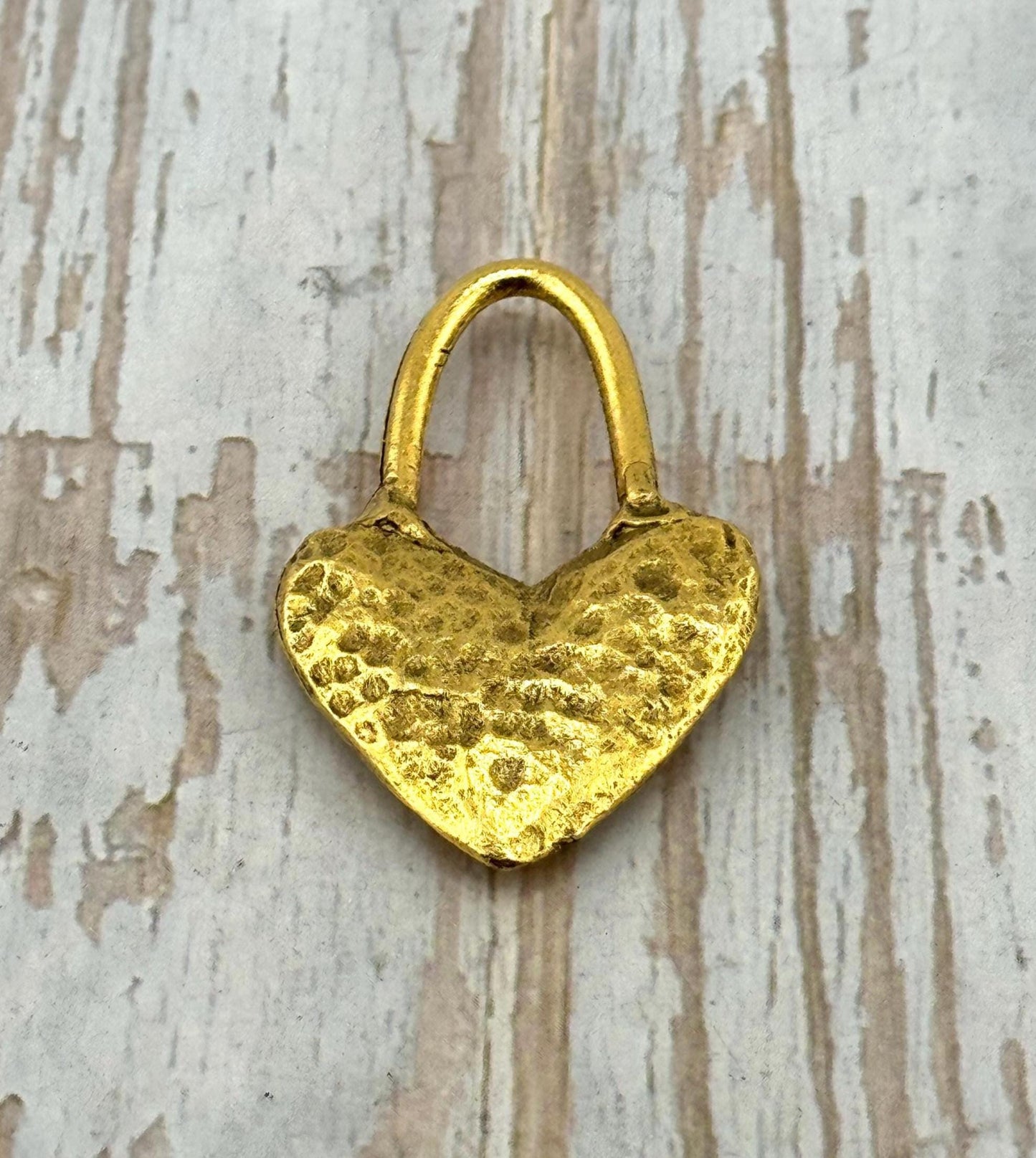 Chunky Hammered Heart Charm Toggle, Antiqued 18K Gold - AG093/A
