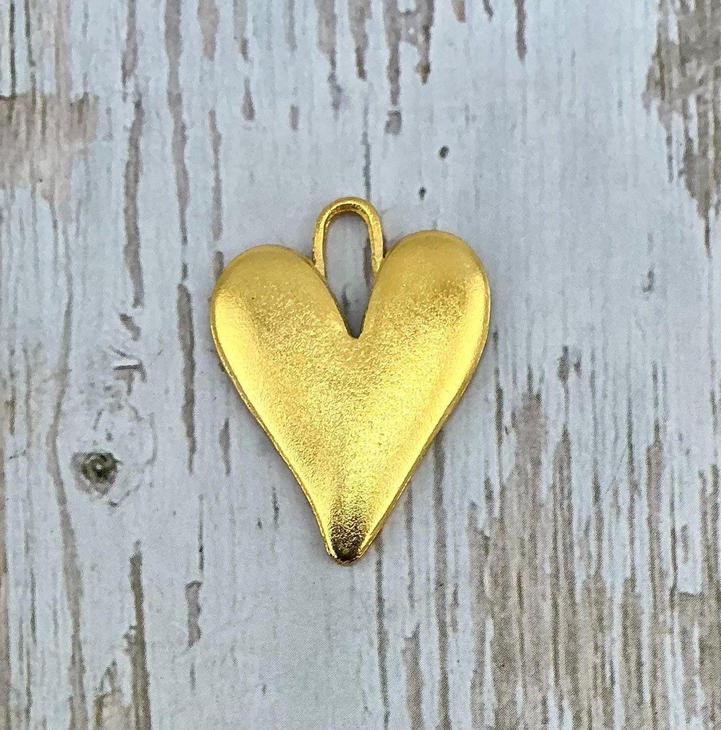 Breloque Cœur Boho, Plaqué Or 18K Satiné - ST281
