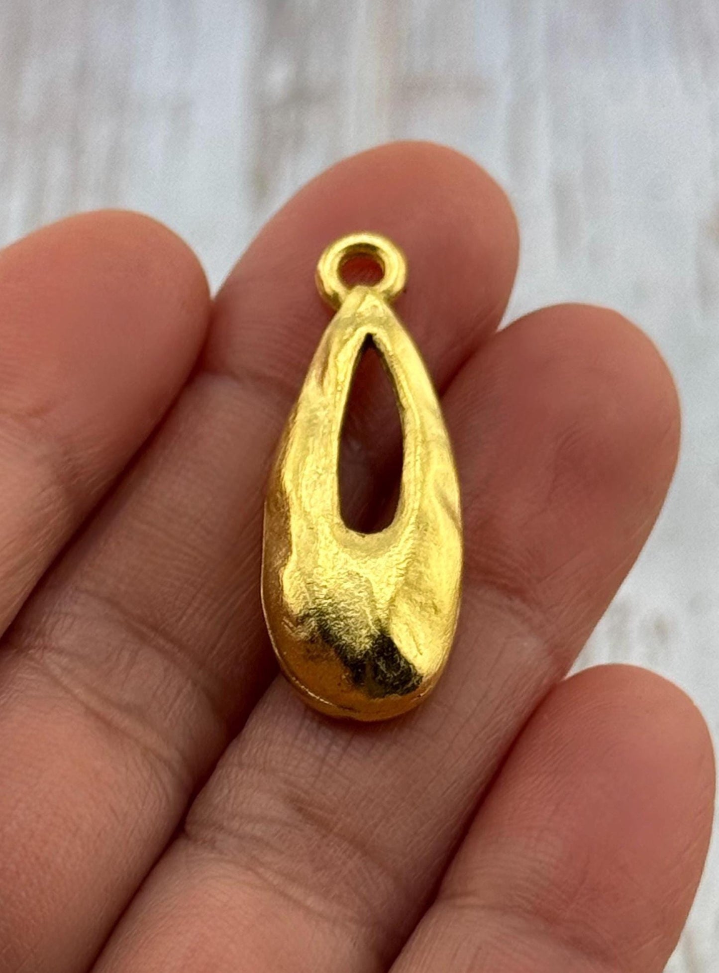 Hammered Teardrop Pendant, Satin 18k Gold Pendants - ST684